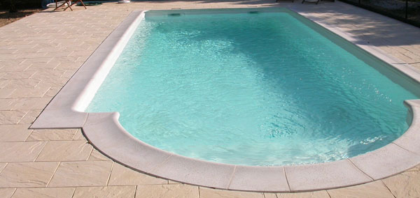 Création piscine béton à Nanterre